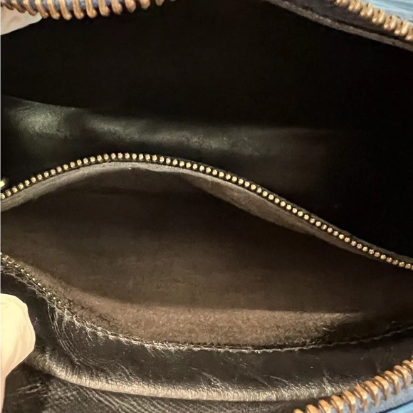 Louis Vuitton Jeune Fille Crossbody Medium In Aqua Blue - Picture 4 of 15